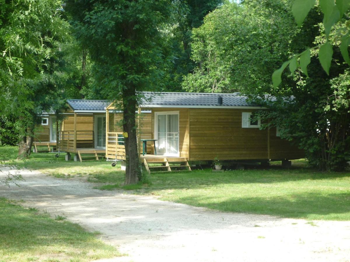 Camping Du Lion Bourg-Saint-Andeol Exterior photo